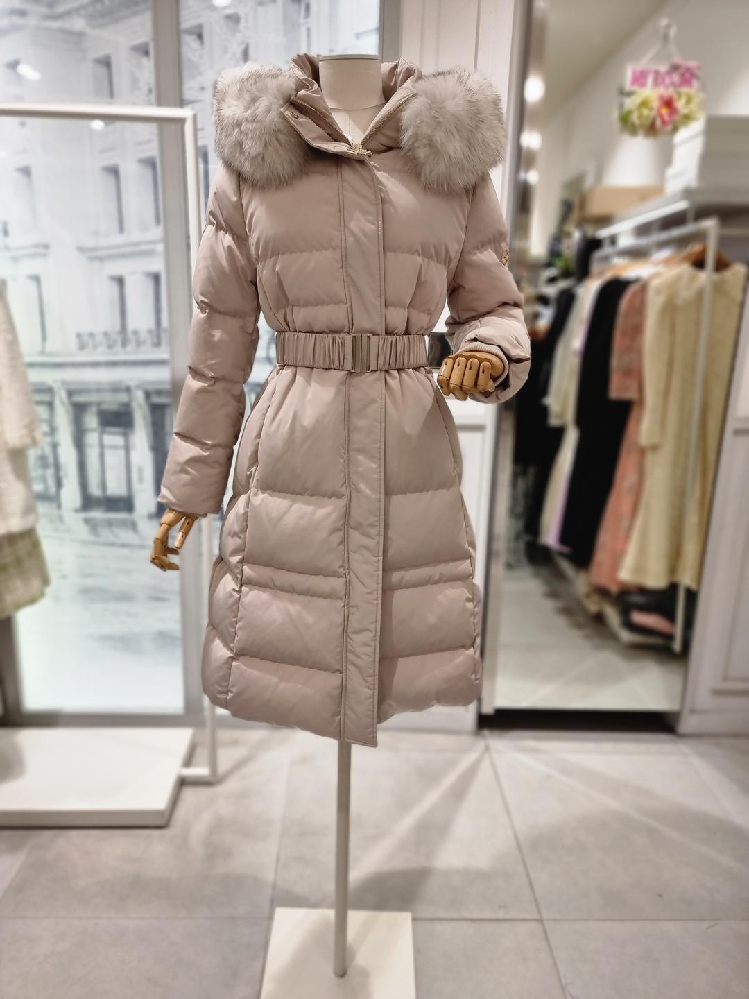 샤틴 블루폭스 구스롱패딩S224S802