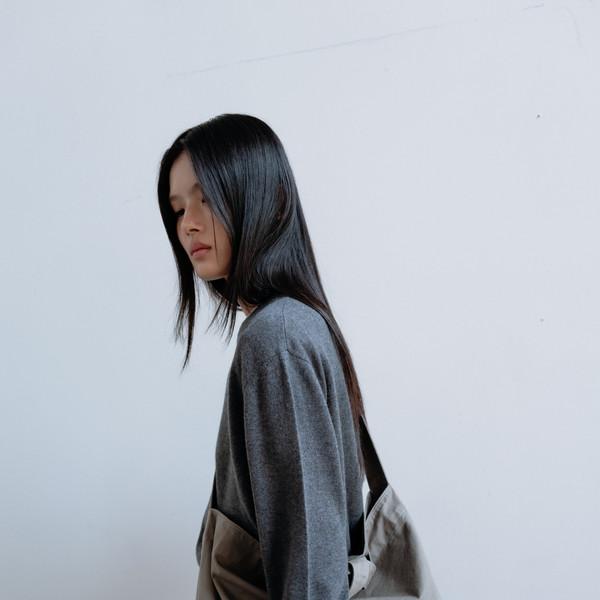 Washed twill cotton bag (beige / dark green)