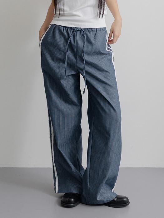 DELICATE STRIPE TWINLINE PANTS (2COLOR)