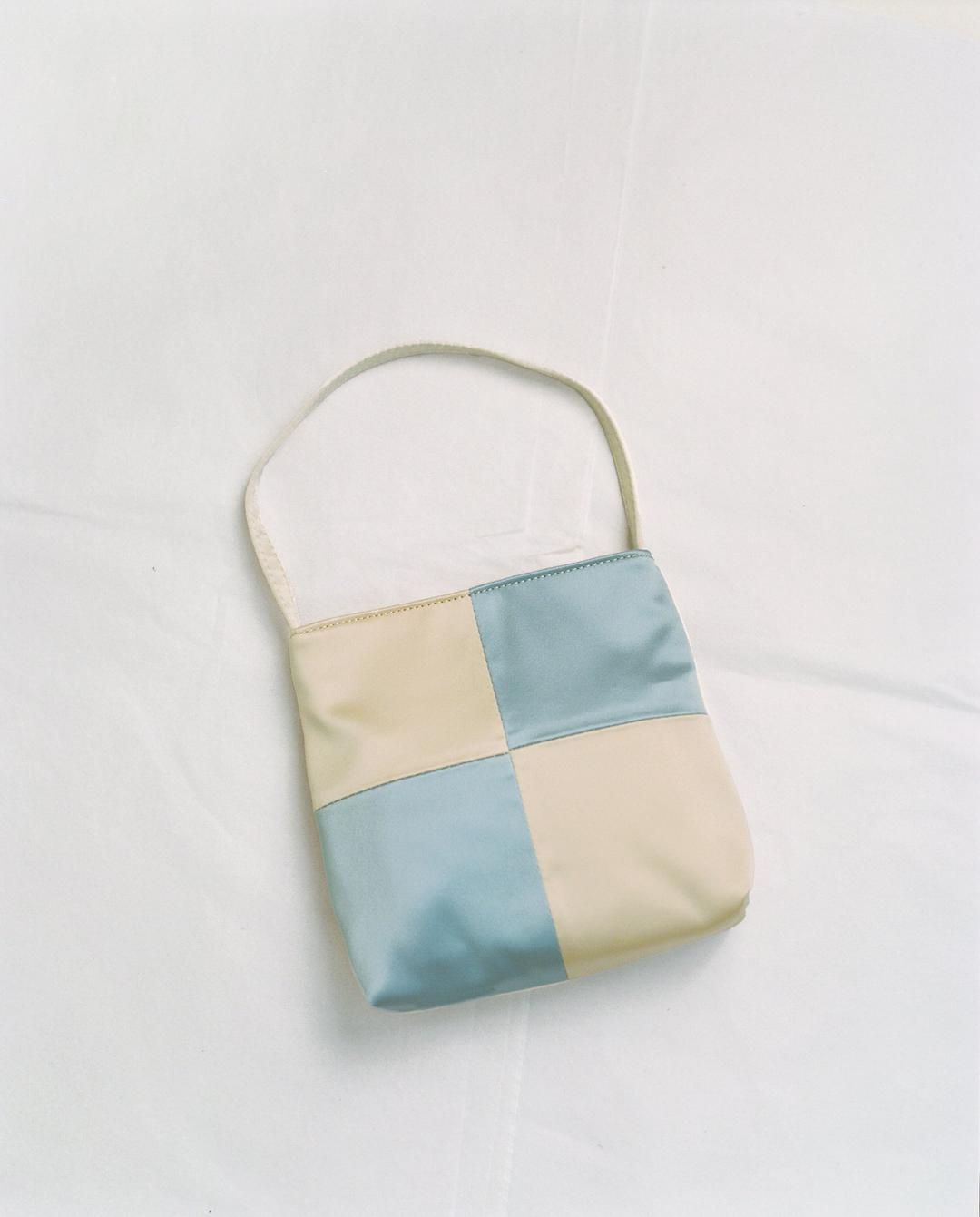 Vera Bag in Light Blue and Ivory