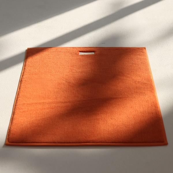 REMY-J JELA FOOT MAT