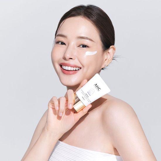 [수분] AHC 마스터즈 멜라프로텍트 워터풀 선크림 40ml