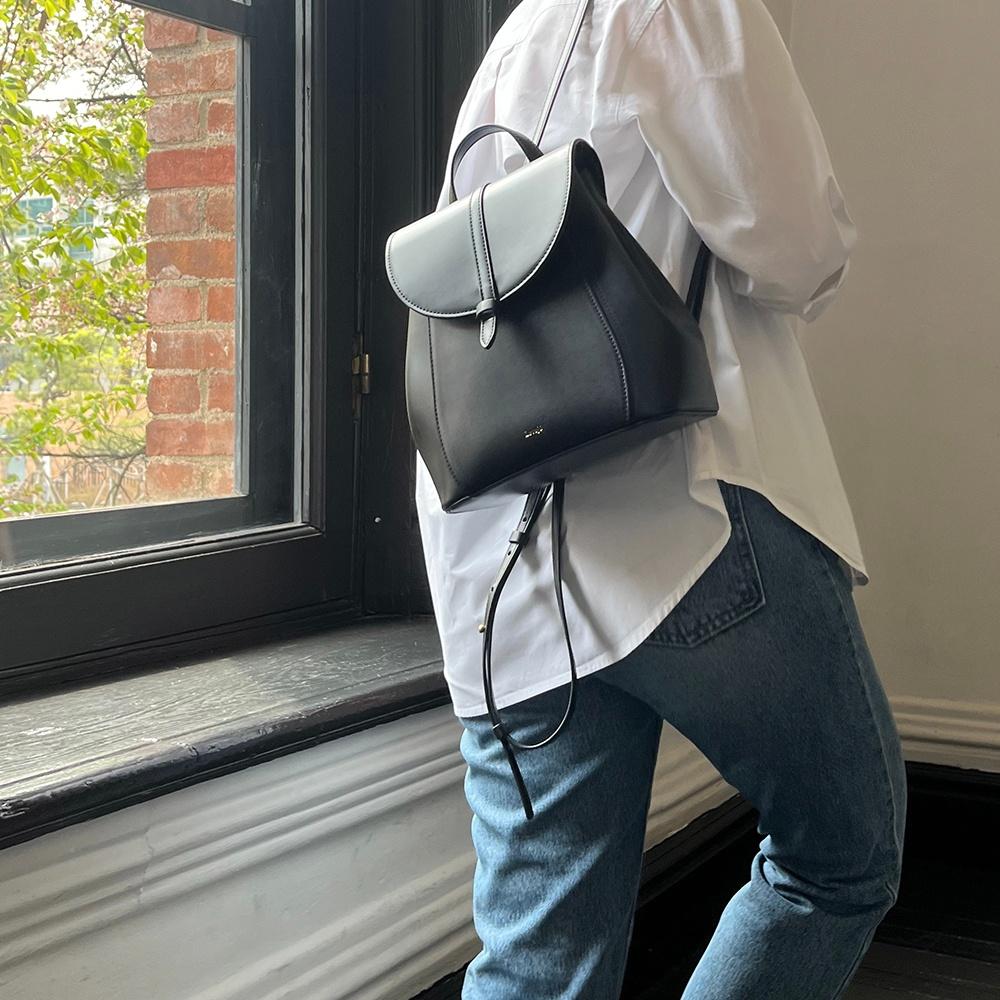 Monet Backpack (Plain Black)