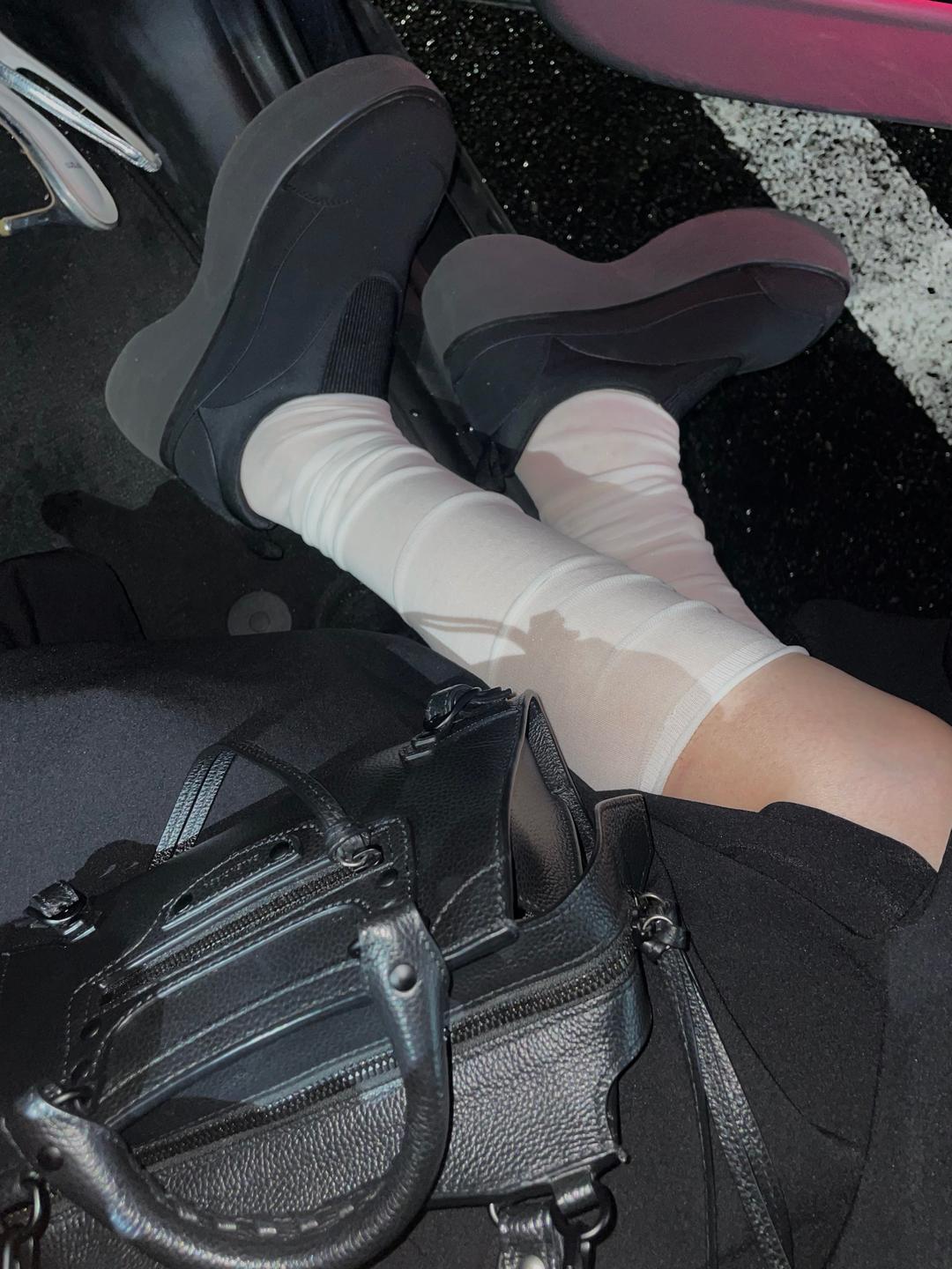 GAUZE LONG SOCKS