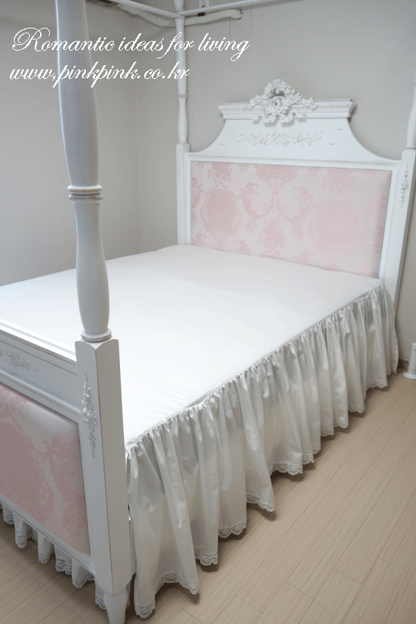 메종 드 로즈 패브릭 캐노피 침대