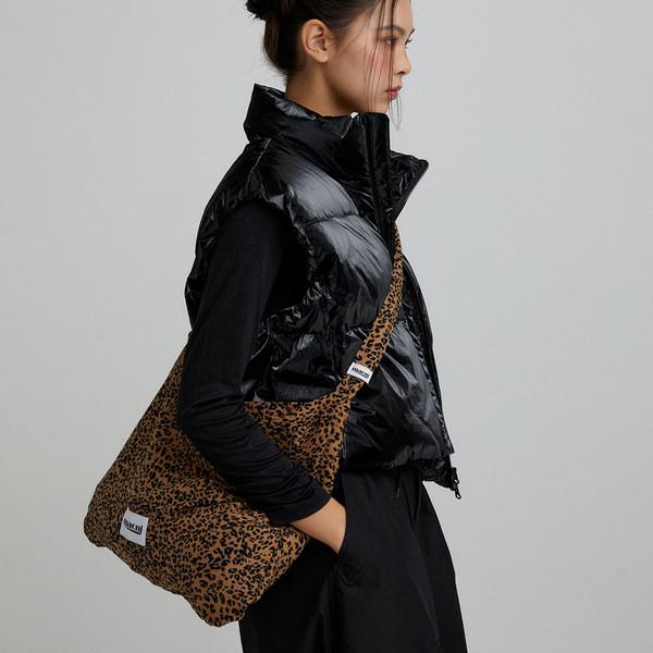 LEOPARD CORDUROY ECO CROSS BAG_BROWN