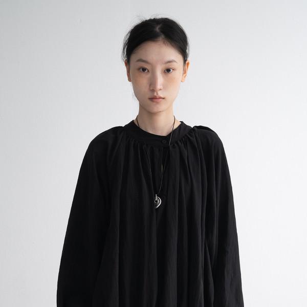 [9/29 출고 예정] Balloon Shirring Blouse Dress (Black)