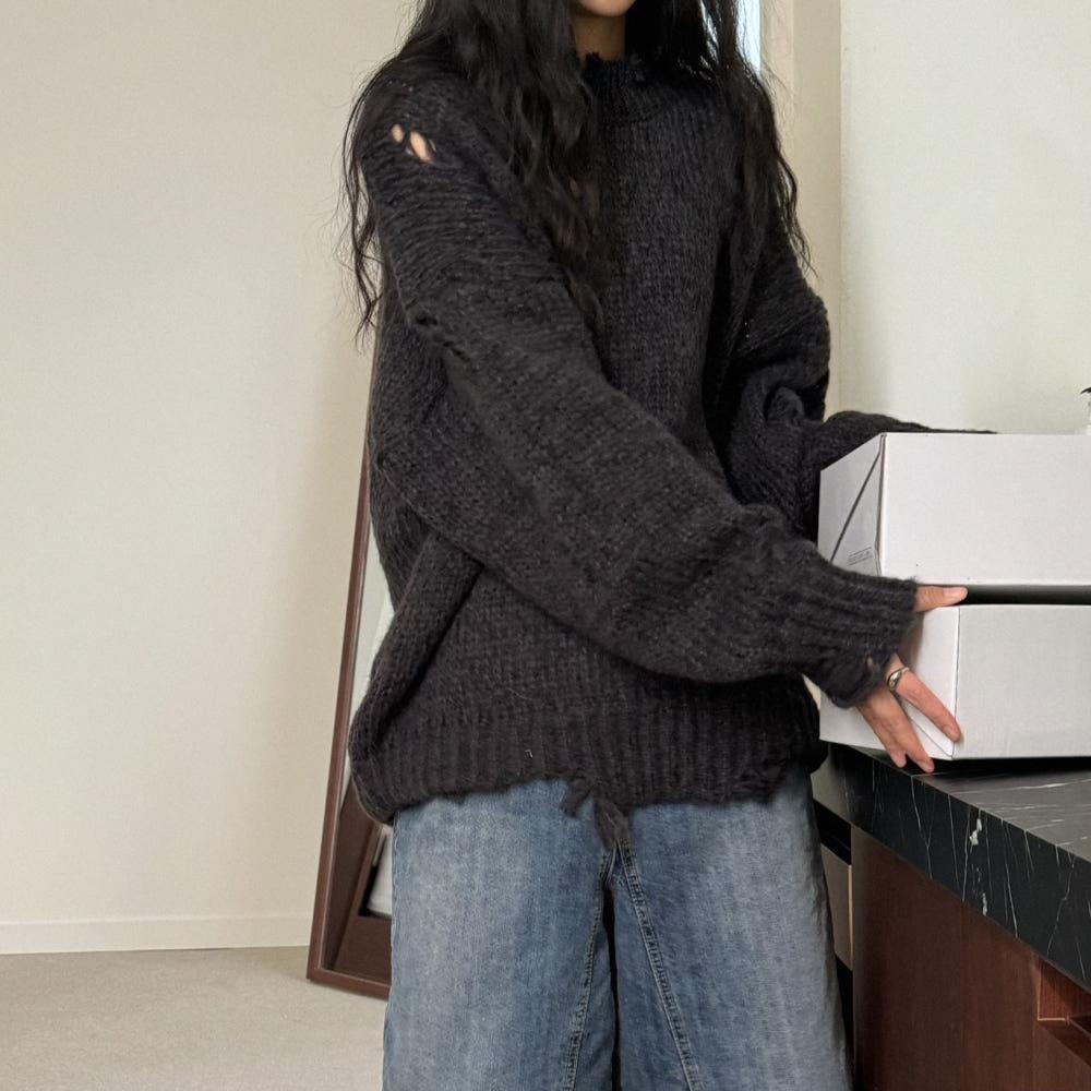 안나 데미지 루즈핏 니트 (2col) 차콜 카키