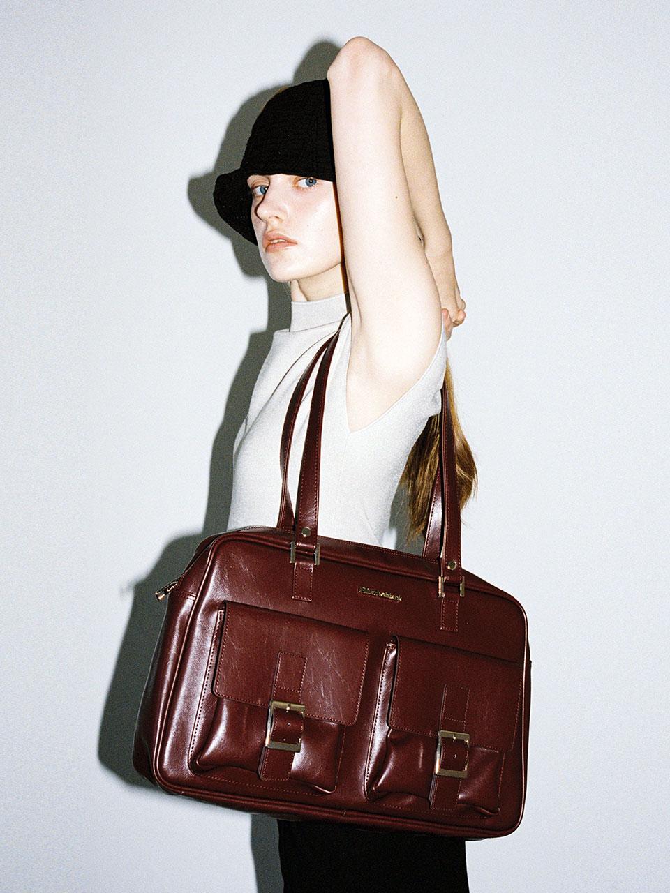 Trapezoid PK Shoulder Bag (red bean)