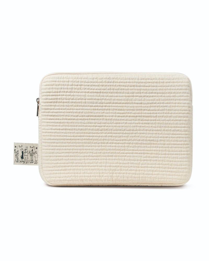 QUILTED LAPTOP POUCH - VANILLA