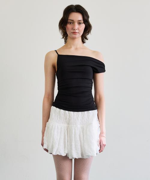 SHERRY UNBALANCE SHIRRLING TOP / BLACK