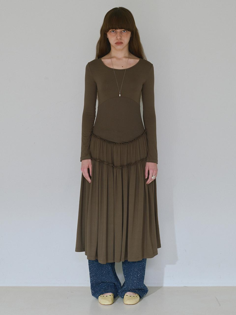 Jersey Shirring Maxi Dress [Brown]