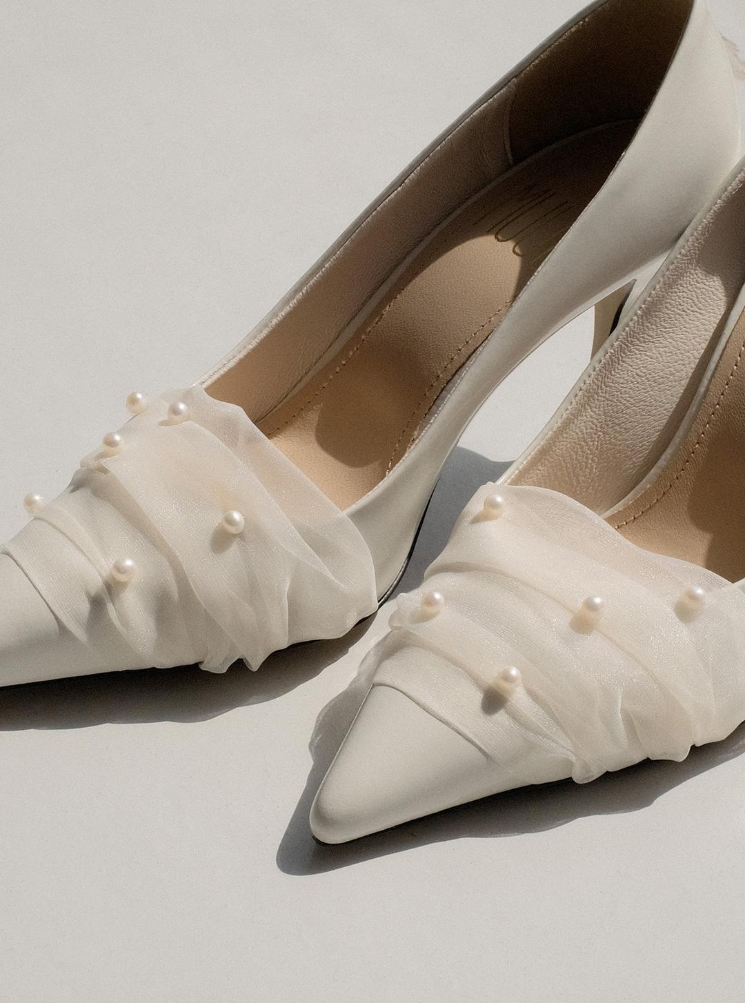 Shirring Pearl Pumps
