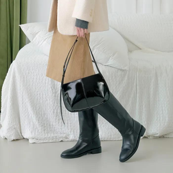 Zena Bag (Glossy Black)