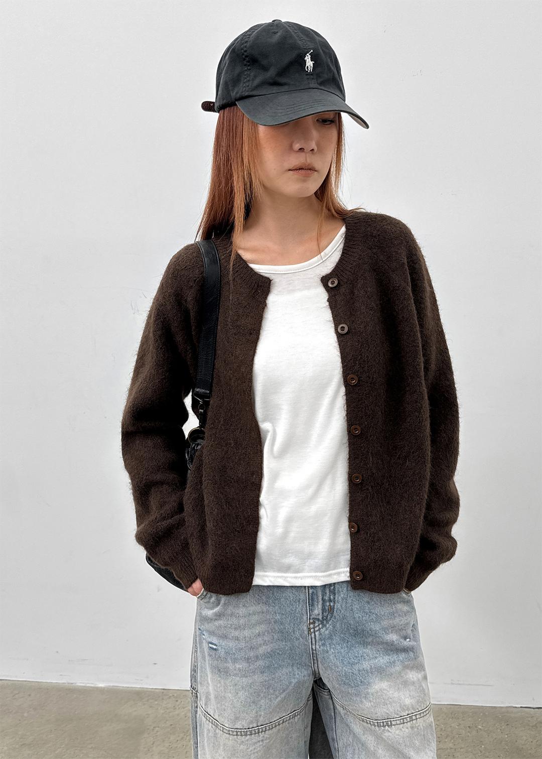 블랙업 잇투 앙고라 라운드 가디건