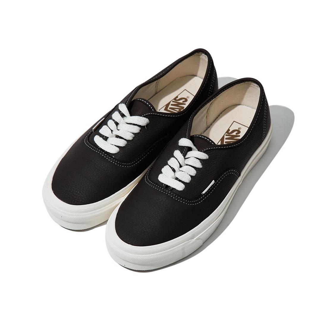 UA AUTHENTIC 44 DX (CHOCOLATE)