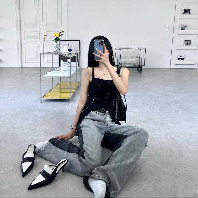 라인 슬릿 니트 슬리브리스