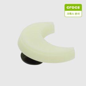 (크록스본사)야광 달 지비츠™ 참 10012446-GR