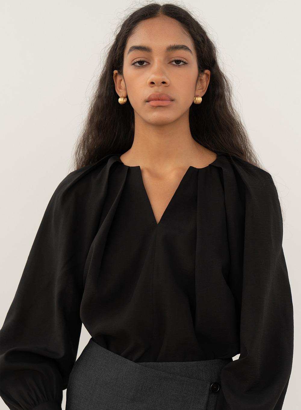 Scabra Blouse Black
