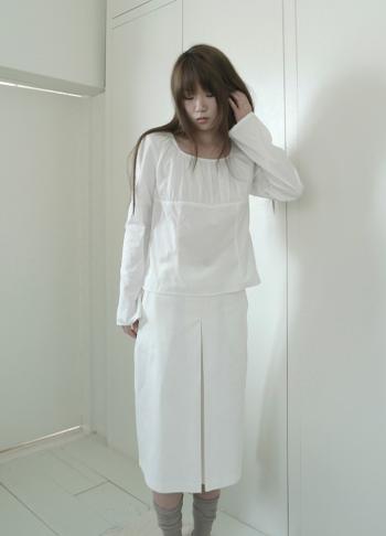 graceful shirring blouse (2c)