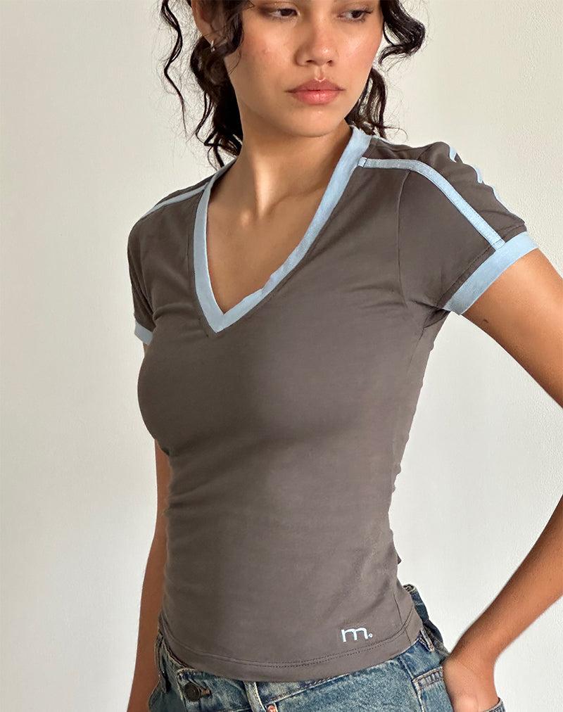 Izolde Baby Tee in Cloudburst with Nantucket Blue Binding and M Embroidery - XXS