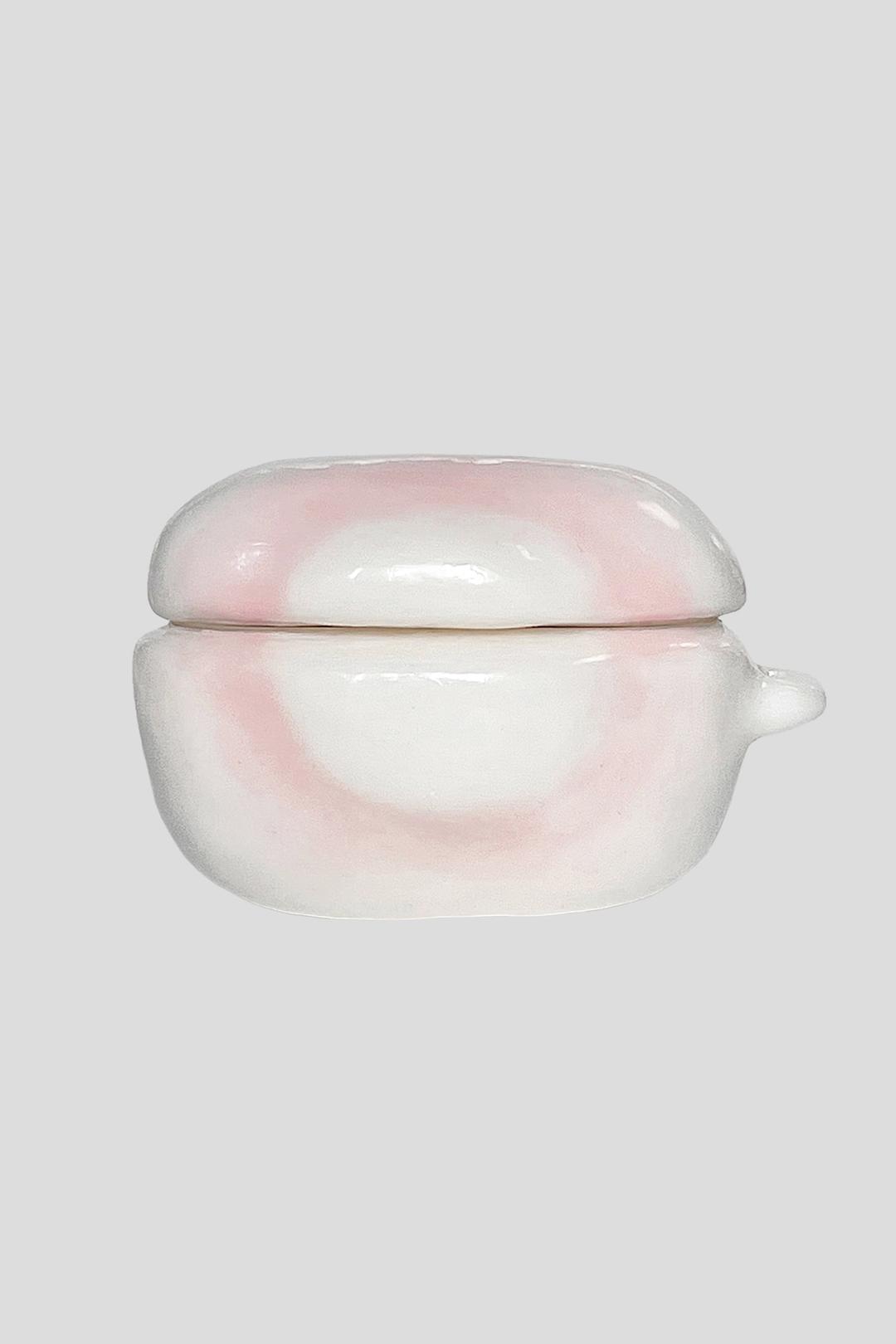 Circle warming airpods case