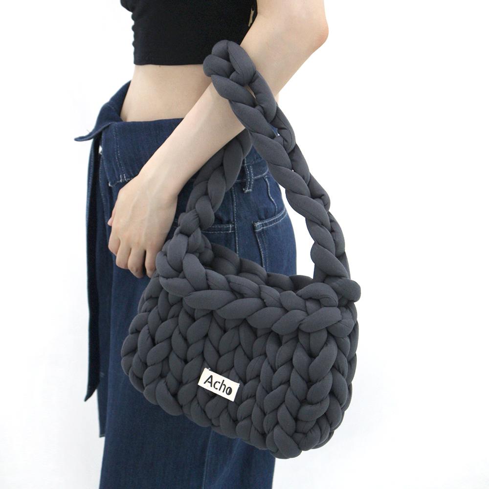 니티드 퐁퐁 숄더백_ 딥그레이