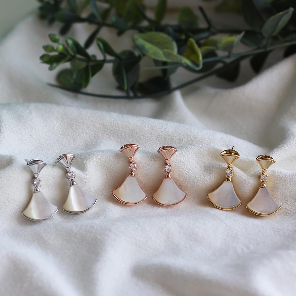 마더오브펄 화이트 자개 부채 귀걸이 디바스드림 부채꼴 목걸이 세트 김현주