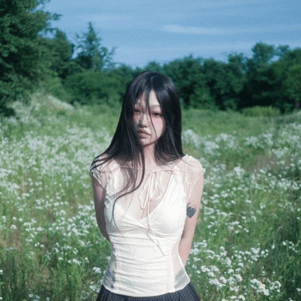 [ 3rd ] Liora lace top (iv)