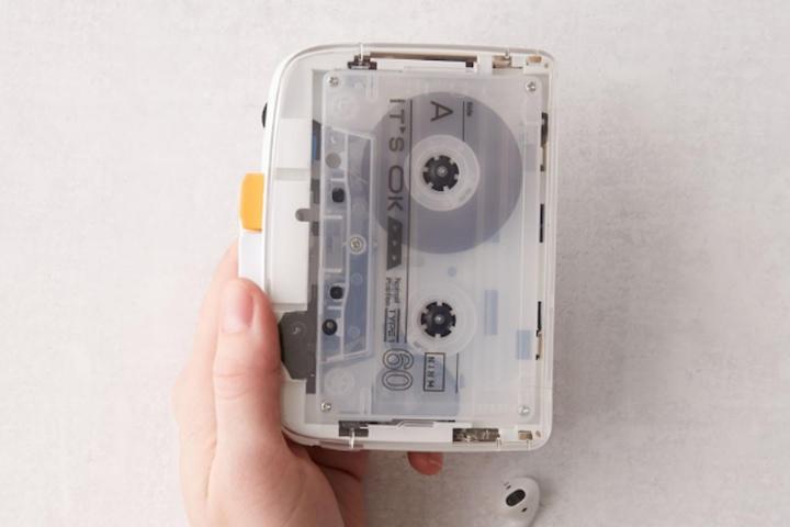 [해외] IT'S OK 휴대용 블루투스 카세트 플레이어 워크맨 CLOUD