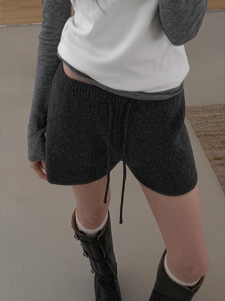 크렘므 스카치 울 니트 쇼츠