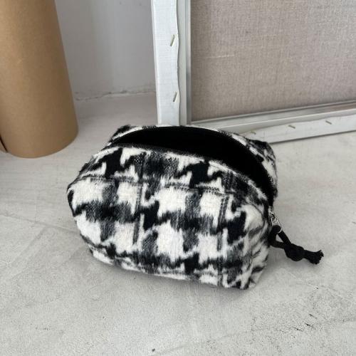 Argent square pouch - owen black