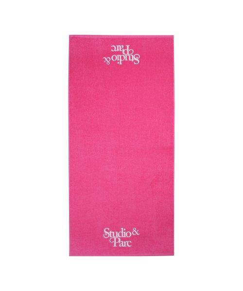 (UNI) Big Logo Beach Towel_Pink