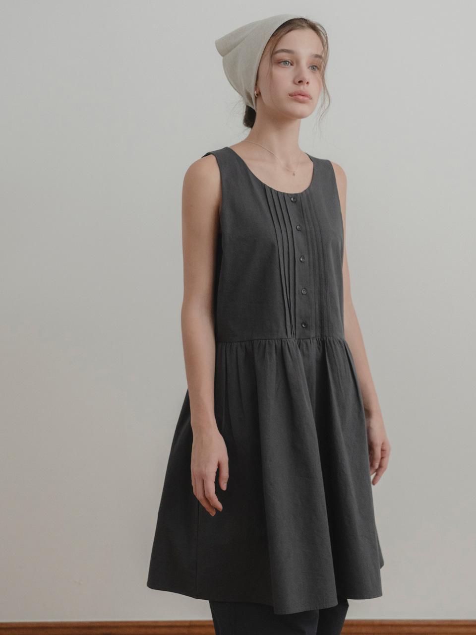 Biscuit one-piece (charcoal)