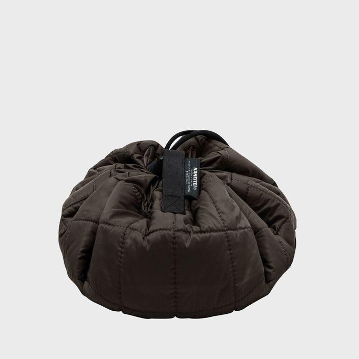 DUMPLING QUILTING STORAGE CROSS BAG (BROWN) / RECYCLED