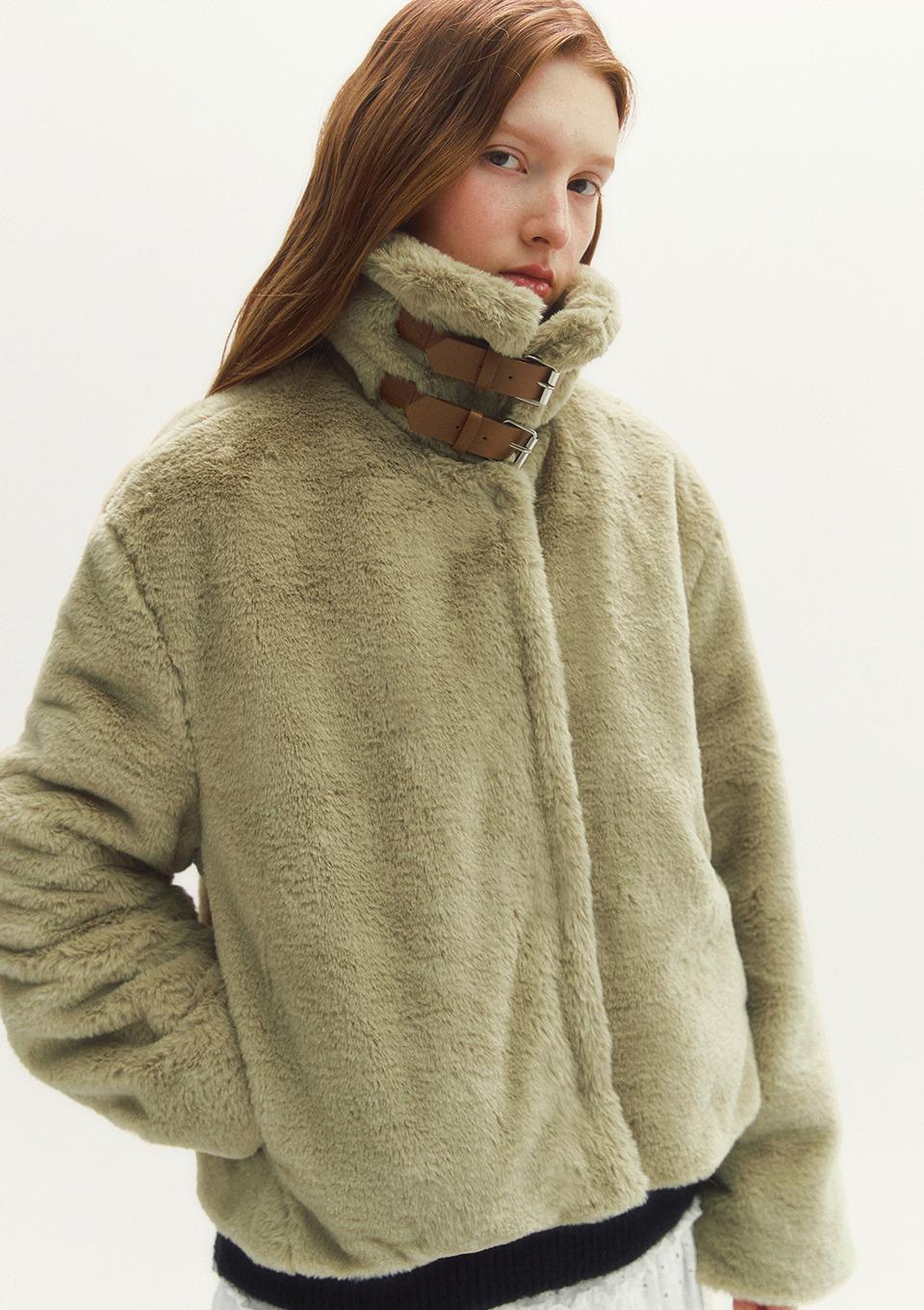 페이크 퍼 숏 카라 자켓(MAFDJK18NKB)