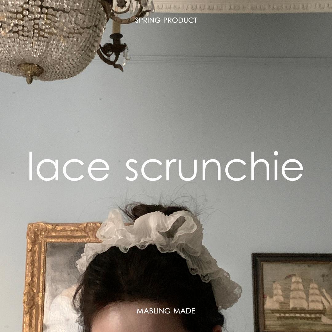 (pre-order 4/2-4/4) lace scrunchie