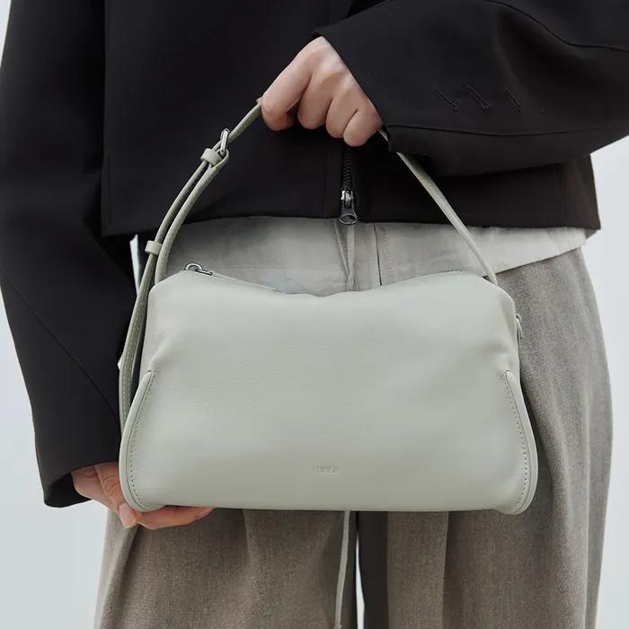 PILLOW TOTE BAG (PORCELAIN WHITE)