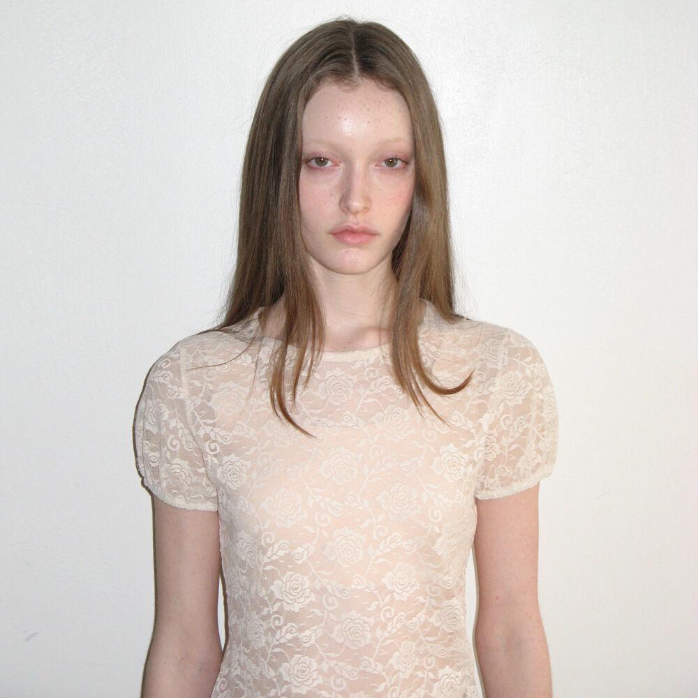 PUFF LACE T-SHIRTS (BEIGE)