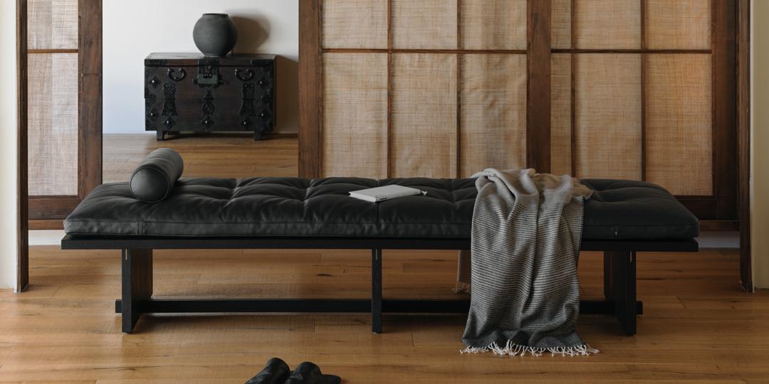 BLANK DAYBED SOFA | Leather
