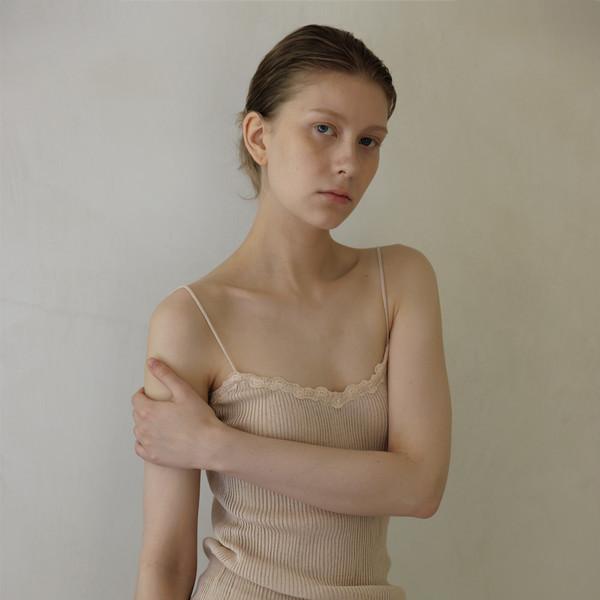 LINEN BLEND JAPANESE LACE CAMISOLE KNIT TOP
