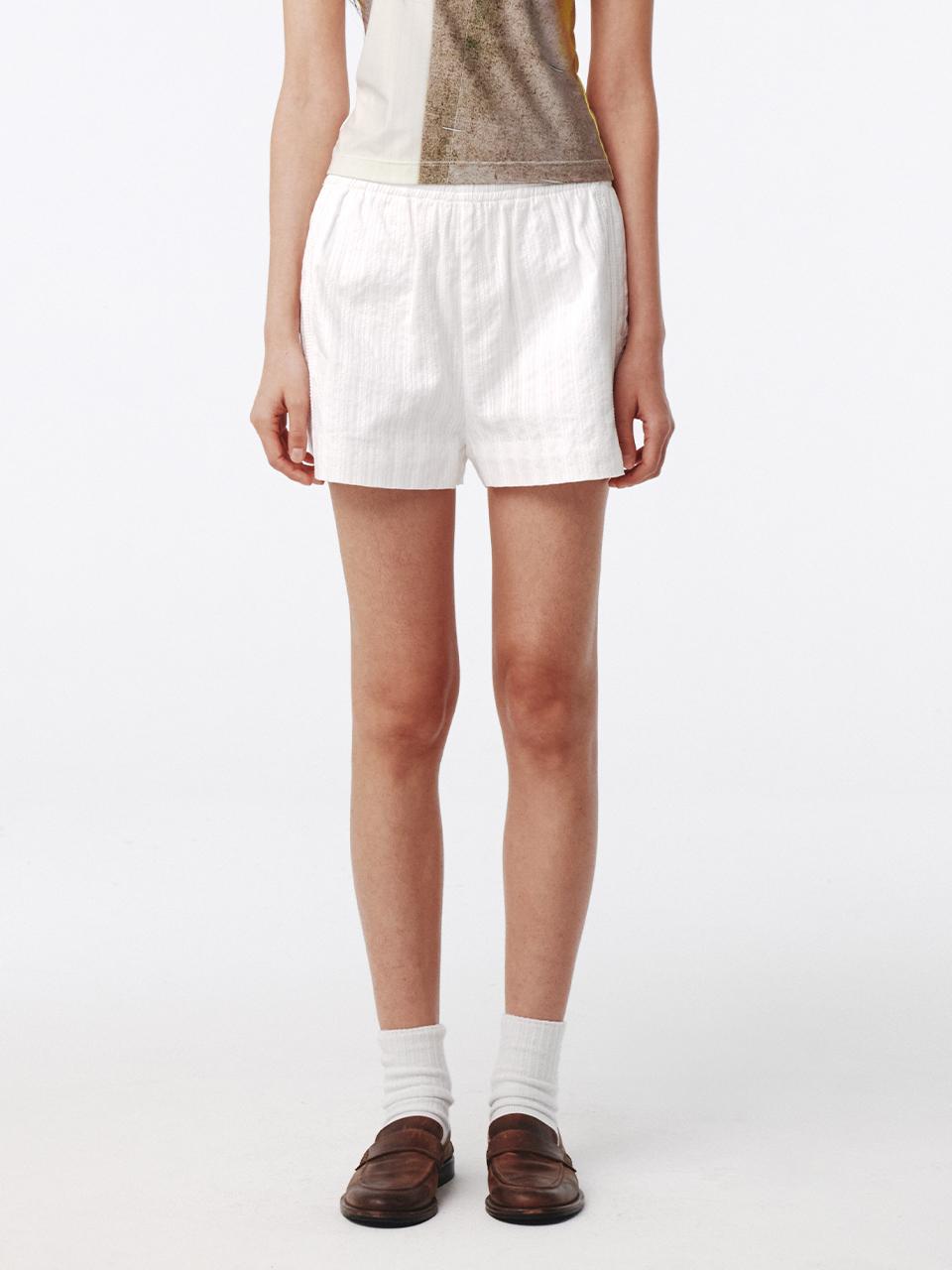 Pure Lace Shorts Off-White