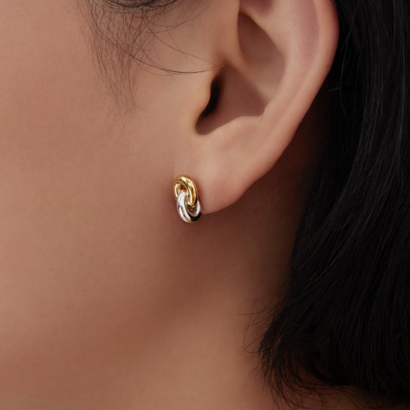 실버 콤비 링크 위아몬즈 귀걸이