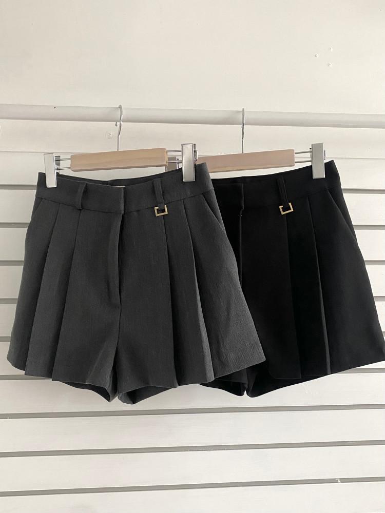 포인트 핀턱 주름 반바지 슬랙스