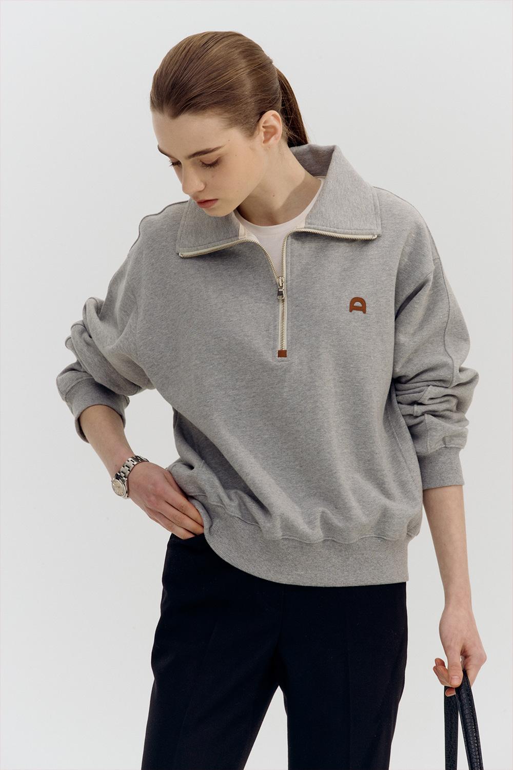 UNISEX LEATHER LOGO HALF ZIP-UP SWEATSHIRT MELANGE GREY