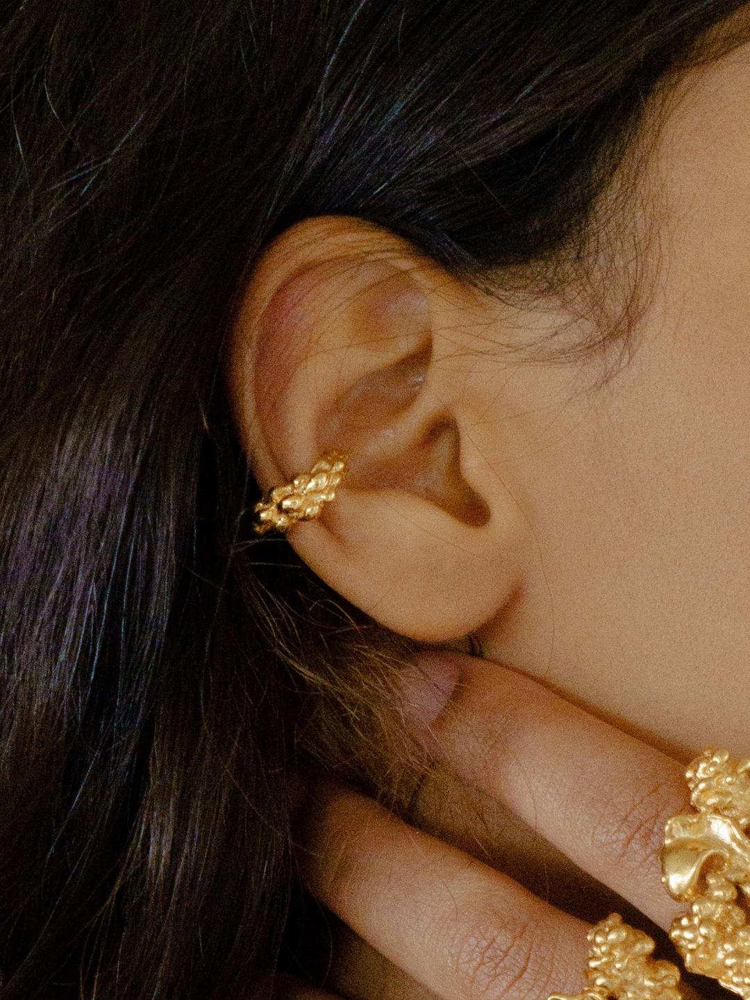 coral earcuff (2 colors)