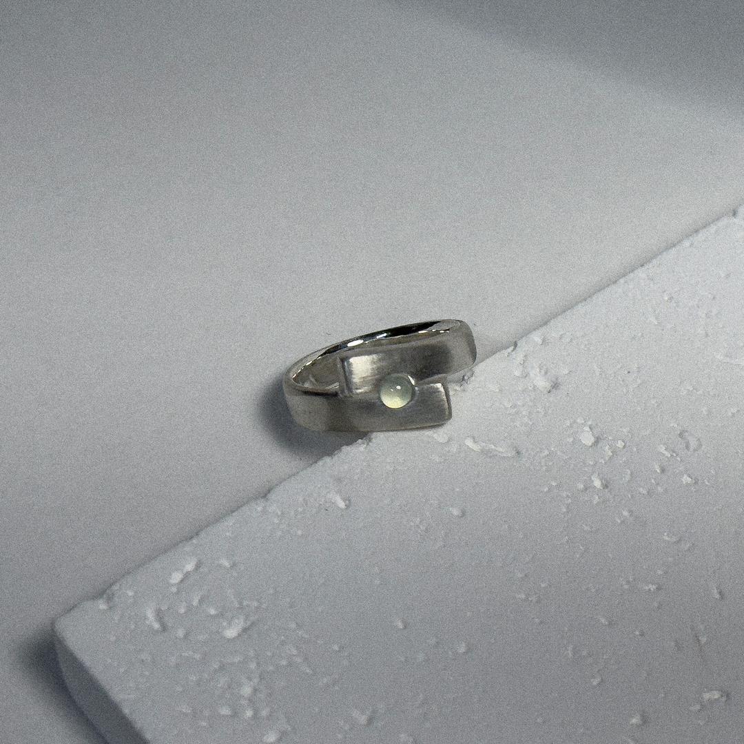 Cross ring