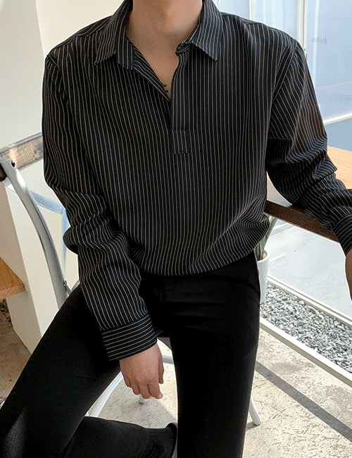 벨로 스트라이프 반오픈 셔츠