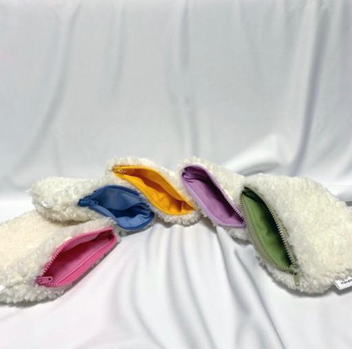 비비드 양털파우치