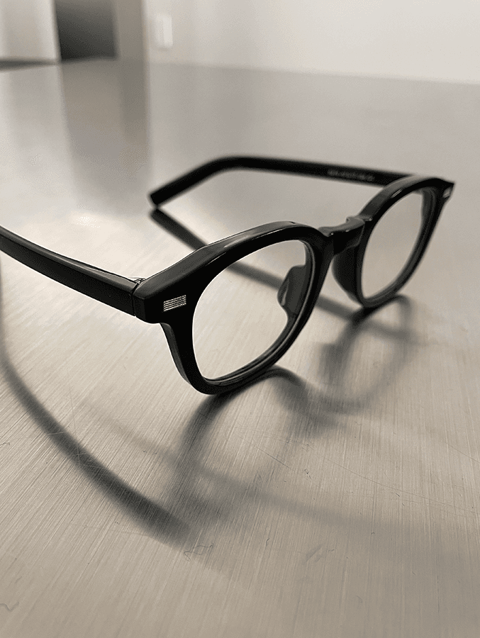 Kind glasses